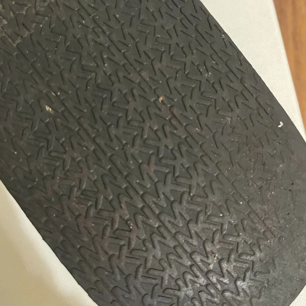 Michael Kors Black Platform Glitter Flip Flops - Picture 11 of 11